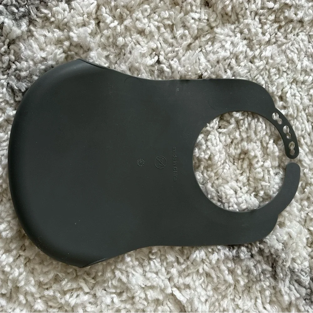 Little Great The Eton Mess-less Silicone Bib